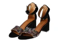 Sandały damskie z zakrytą piętą Maciejka 04141-48/00-5 czarny + kwiaty_7763